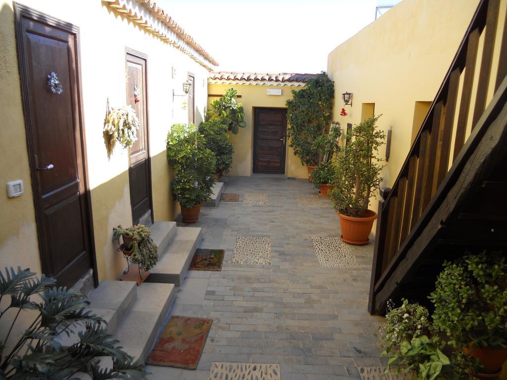 Casa Rural Anton Piche With Pool-Adults Only グラナディージャ・デ・アボナ エクステリア 写真